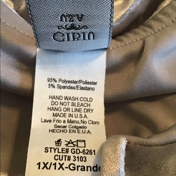 ๐Price Firm Final- Velvet Plus Size Mermaid Dress - Picture 6 of 6